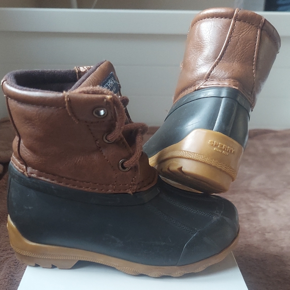 Sperry Kids Brown and Black Boots